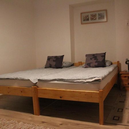 فندق Zimmer Feri Vendeghaz Abaújszántó المظهر الخارجي الصورة