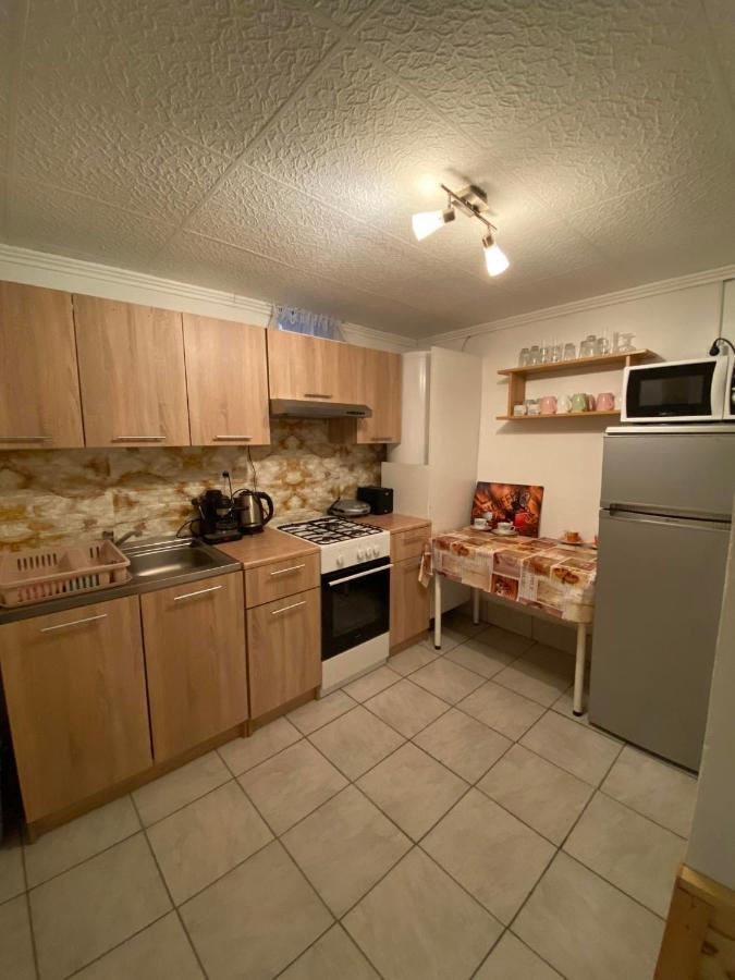 فندق Zimmer Feri Vendeghaz Abaújszántó المظهر الخارجي الصورة