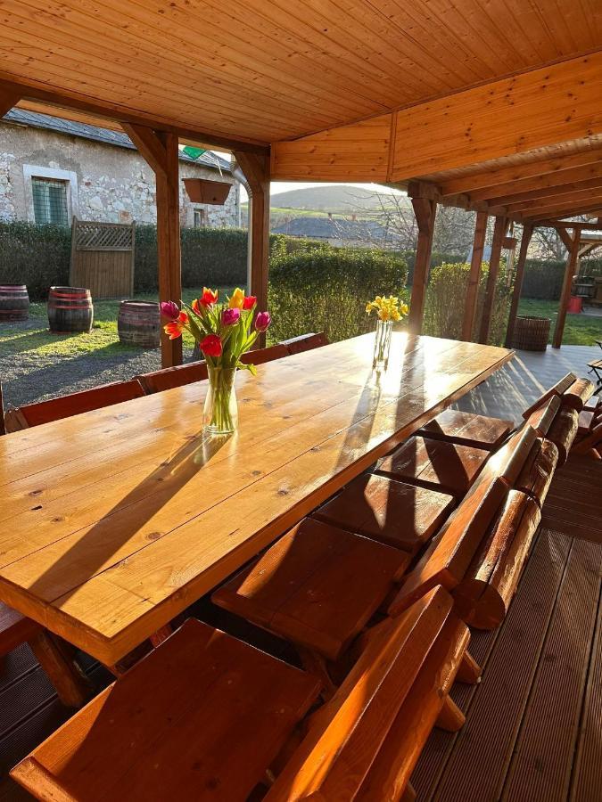 فندق Zimmer Feri Vendeghaz Abaújszántó المظهر الخارجي الصورة